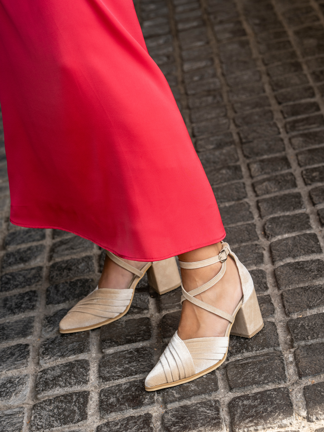 Fiesta Diana Velvet Beige
