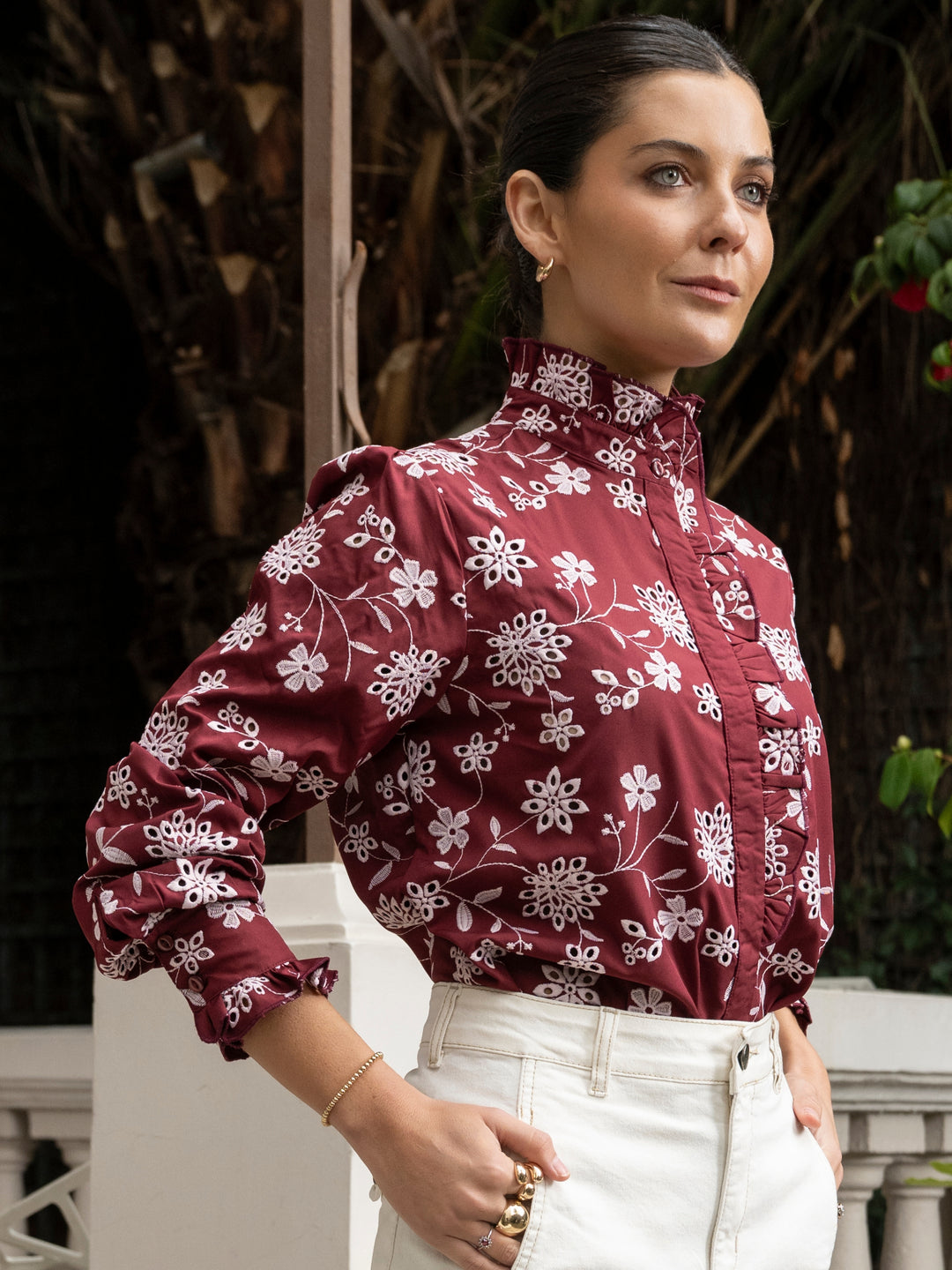 Blusa vuelos broderie burdeo