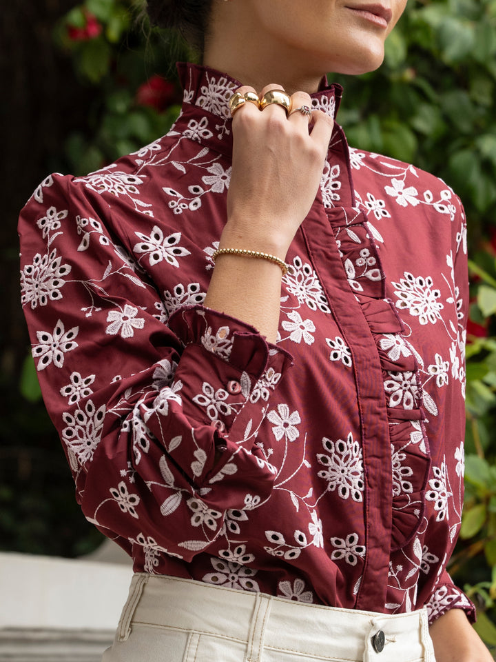 Blusa vuelos broderie burdeo