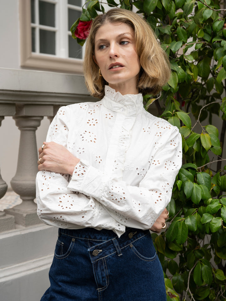 Blusa vuelos broderie blanca