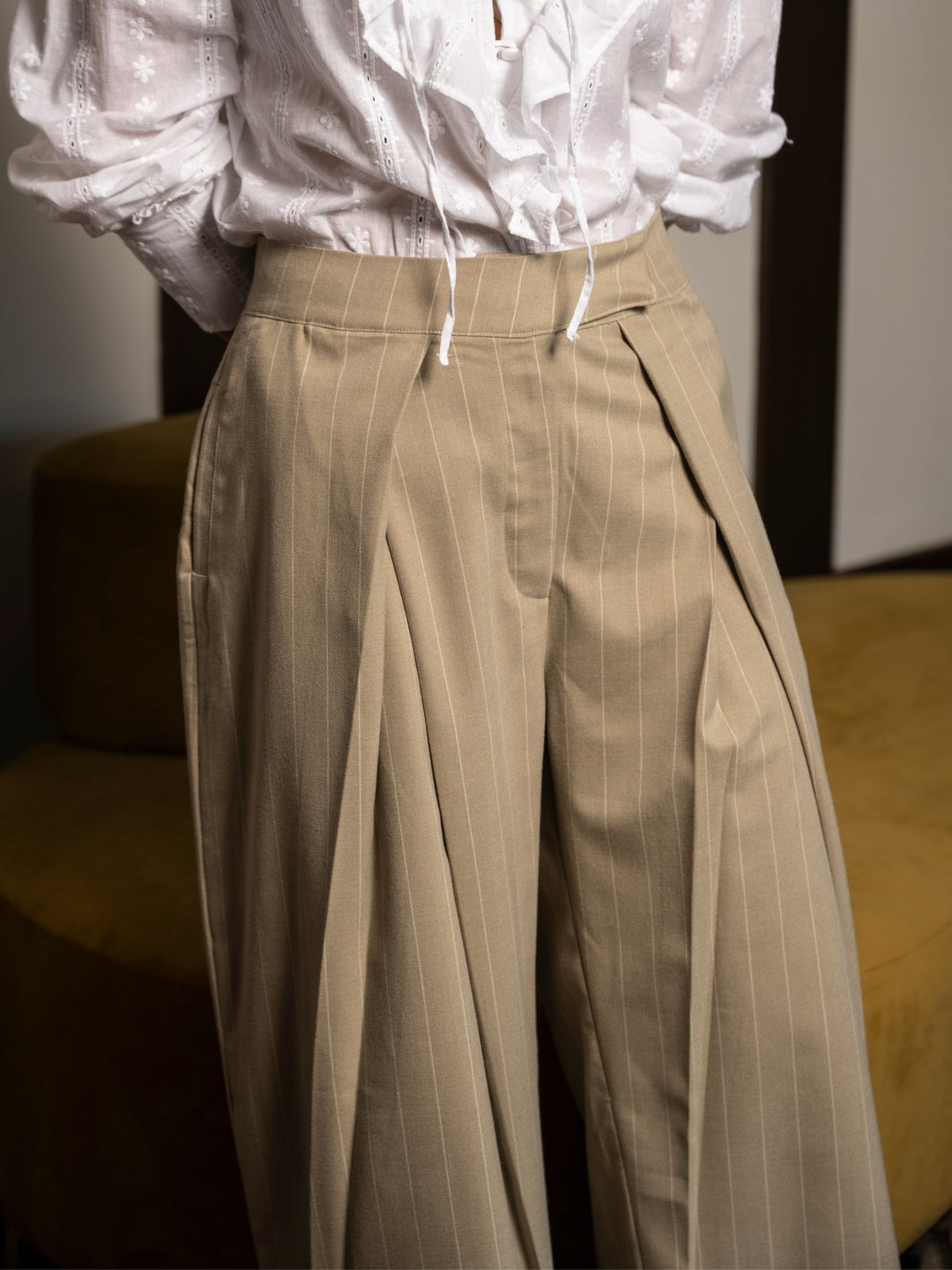Pantalon Ancho Lineas Beige