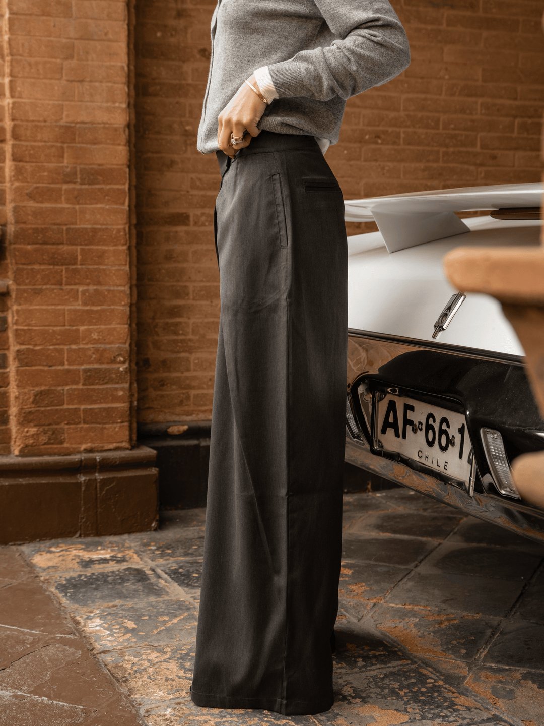 Pantalon Ancho Lineas Gris