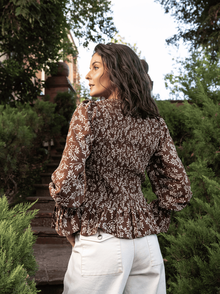 Blusa panal flores cafe