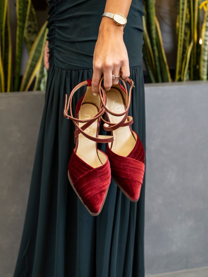 Fiesta Diana Velvet Burgundy